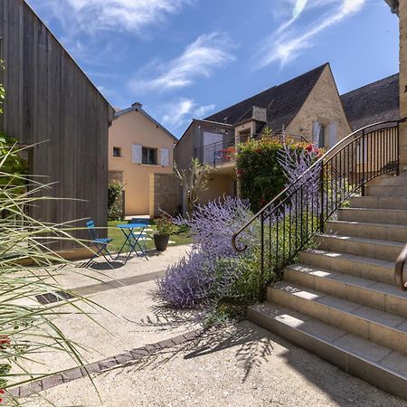 Logis Hotel Archambeau Thonac Zewnętrze zdjęcie